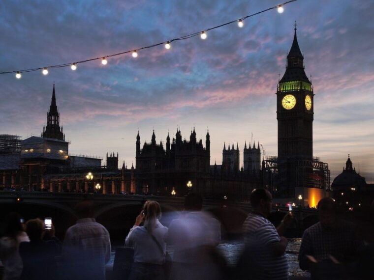 an-evening-in-london-private-panoramic-night-tour