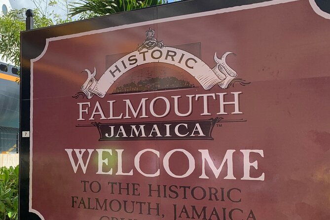 an-evening-on-the-lagoon-martha-rafting-luminous-lagoon-and-falmouth-highlight