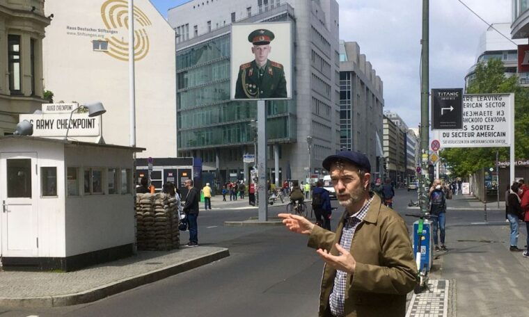 an-introduction-to-berlin-walking-tour-2