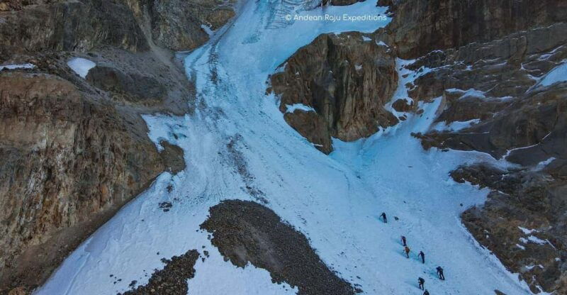 ancash-climbing-the-nevado-huarapasca-in-1-day
