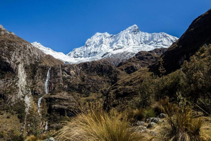 ancash-route-of-the-69-lagoon-trekking-guide-full-day