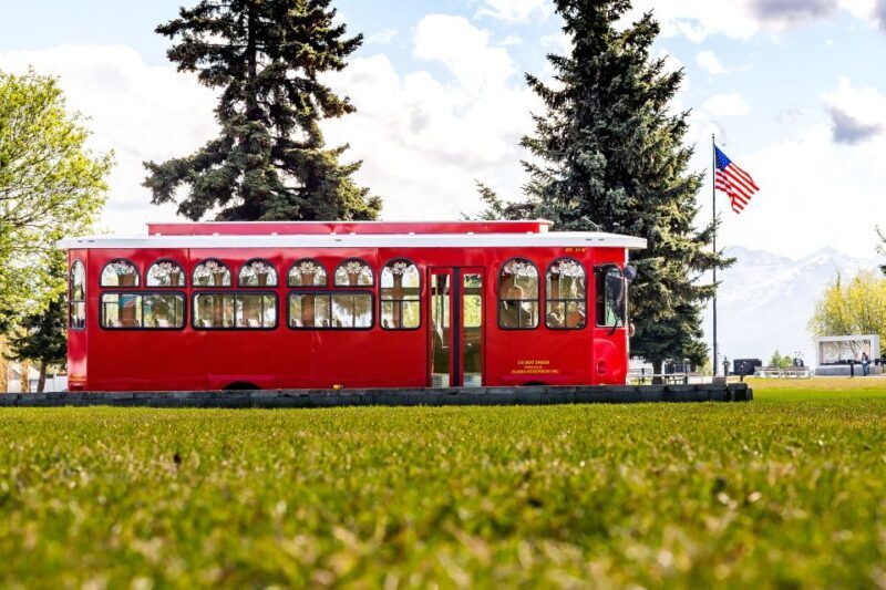 Anchorage: 1-Hour Trolley Tour - Transportation, Timing, and Group Size