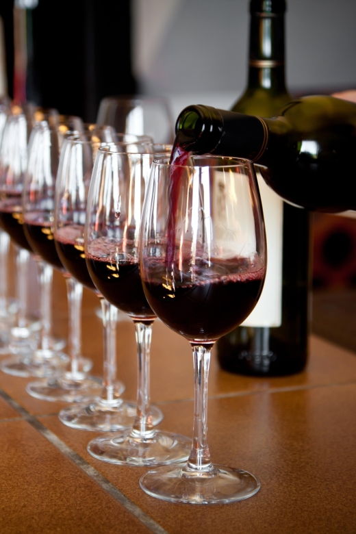 anchorage-chocolate-and-wine-tasting-tour