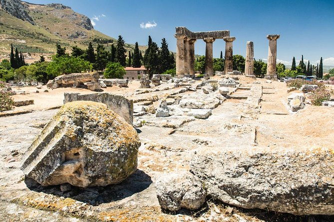 ancient-corinth-and-daphni-monastery-half-day-tour-from-athens