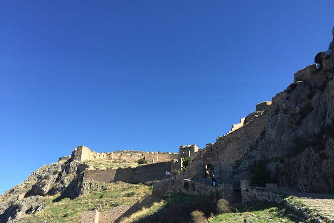 ancient-corinth-half-day-private-tour-4seat