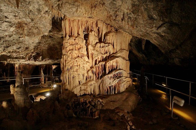 ancient-corinth-wine-tasting-caves-of-wonder-great-lunch-private-day-tour