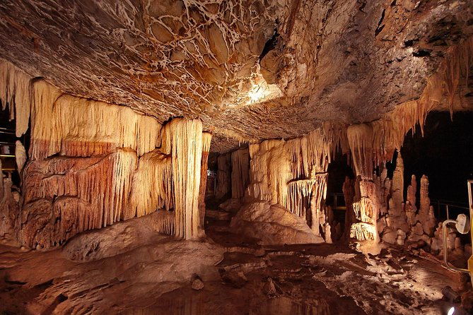 ancient-corinth-wine-tasting-caves-of-wonder-great-lunch-private-day-tour