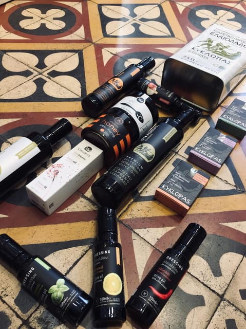 ancient-gold-premium-greek-olive-oil-tasting-at-olicatessen