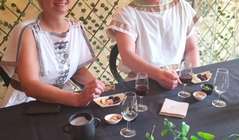 ancient-rome-gastronomic-experience-wine-tasting