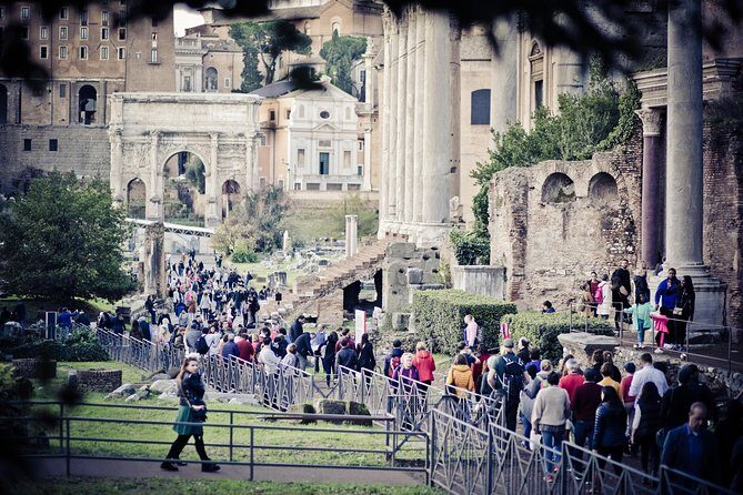 Ancient Rome Guided Tour: Colosseum, Forum and Palatine - The Colosseum: Rome’s Iconic Amphitheatre
