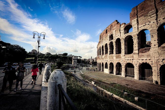 Ancient Rome Guided Tour: Colosseum, Forum and Palatine - The Guide Experience