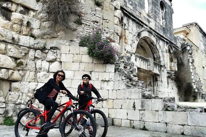 ancient-split-bike-tour