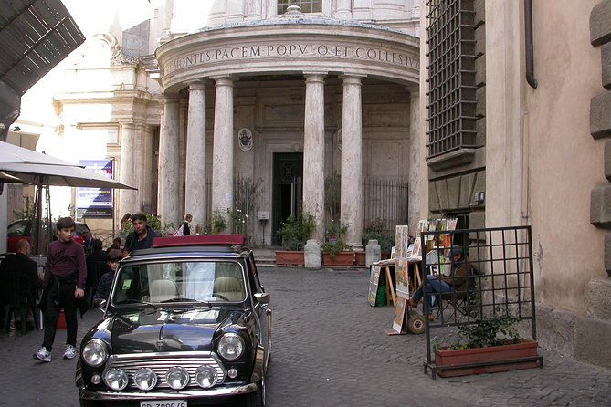 ancient-tour-of-rome-by-mini-cooper-classic-cabrio-with-aperitif