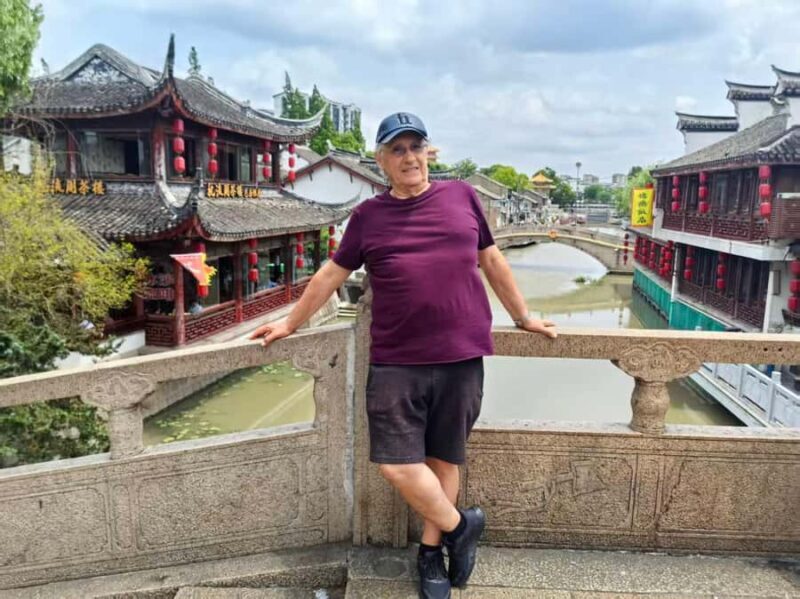 Ancient Water Town By Bus,Yu Garden,Bund By Bike or Escooter - Key Points