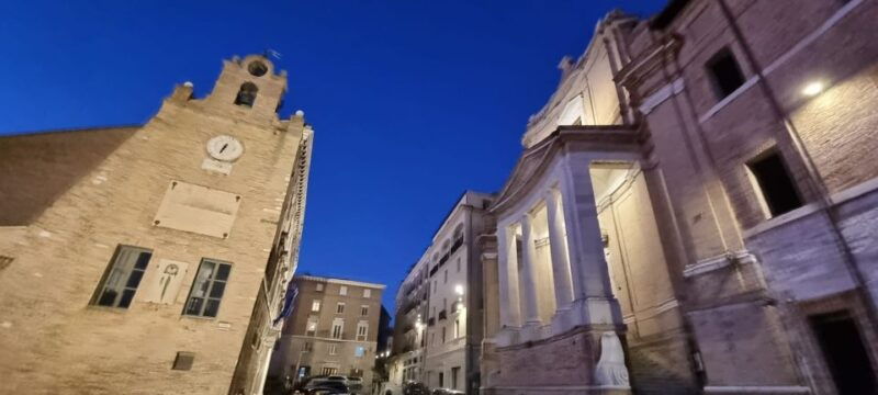 ancona-city-walking-tour-with-wine-and-food-tasting