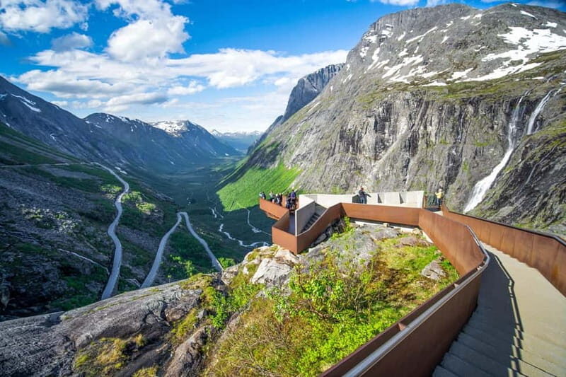 Åndalsnes: Trollstigen Viewpoint Bus Tour with a Local Guide - Practical Details and Value