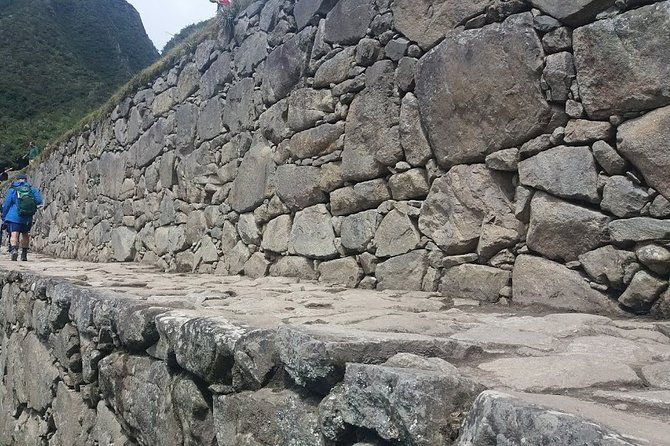 andean-experience-cusco-city-valle-sagrado-machu-picchu-and-rainbow-mountain