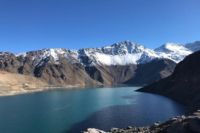 andes-day-lagoon-in-cajon-del-maipo-embalse-el-yeso-private-tour