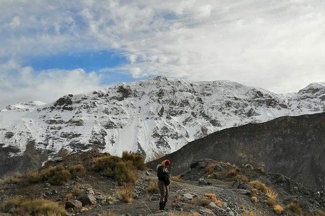andes-day-lagoon-in-cajon-del-maipo-embalse-el-yeso-private-tour