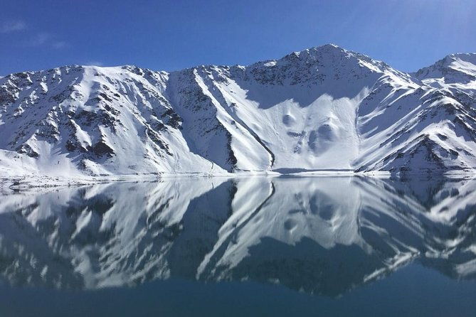 andes-day-lagoon-yeso-reservoir-cajon-del-maipo