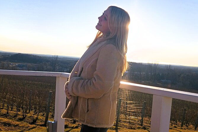 andies-non-bus-4-winery-traverse-leelanau-peninsula-wine-tour
