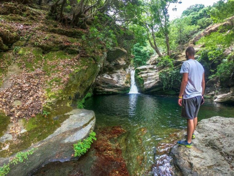 andros-achla-river-trekking-to-the-waterfall