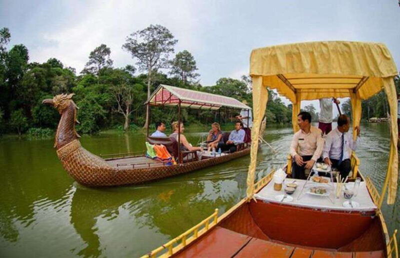 angkor-bike-tour-gondola-sunset-boat-w-drinks-snack