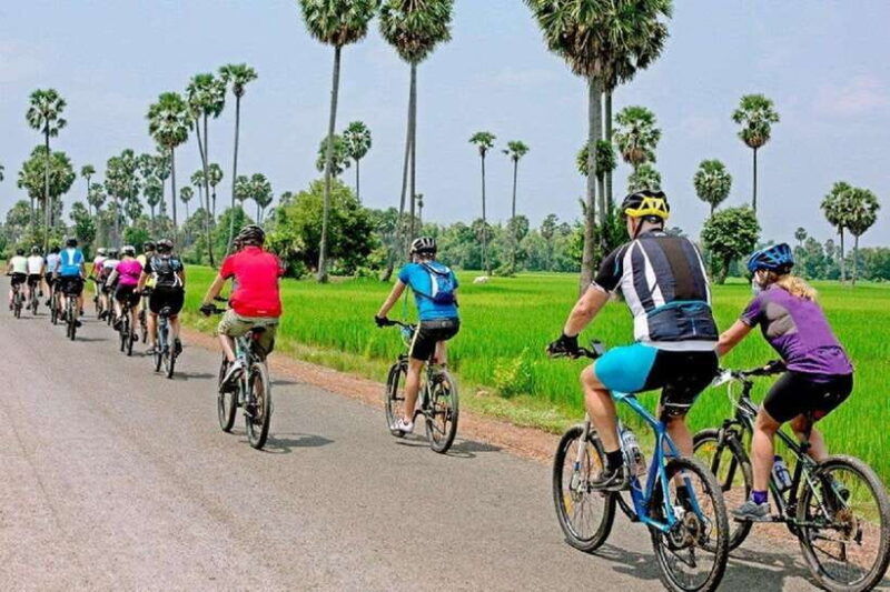 angkor-bike-tour-gondola-sunset-boat-w-drinks-snack