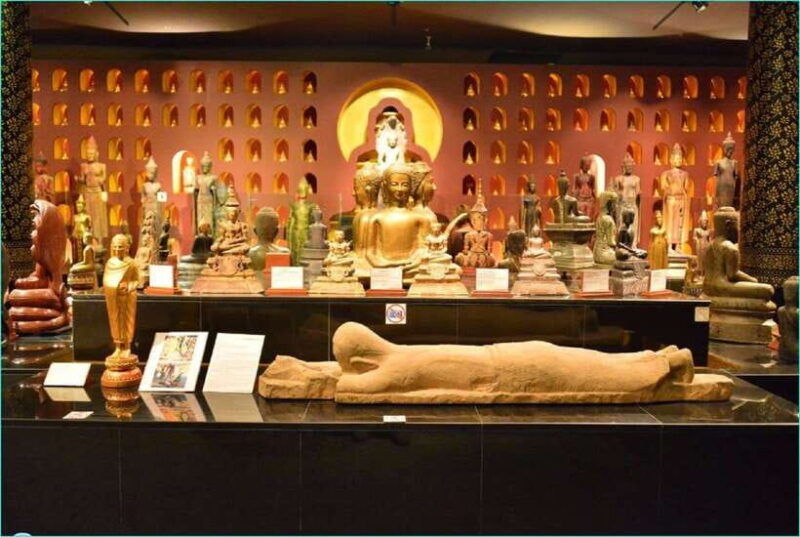 angkor-national-museum-ticket-with-tuk-tuk-pick-up