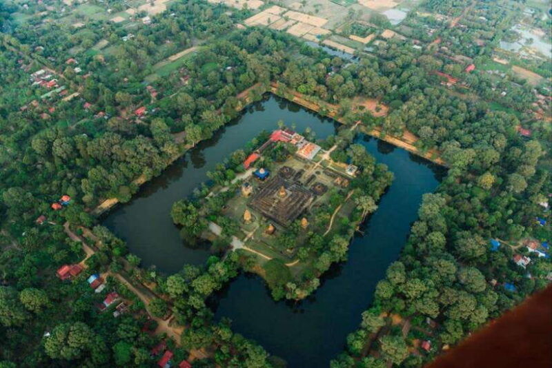 angkor-stunning-hot-air-balloon-2