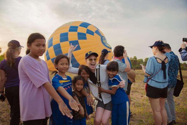 angkor-stunning-hot-air-balloon-2