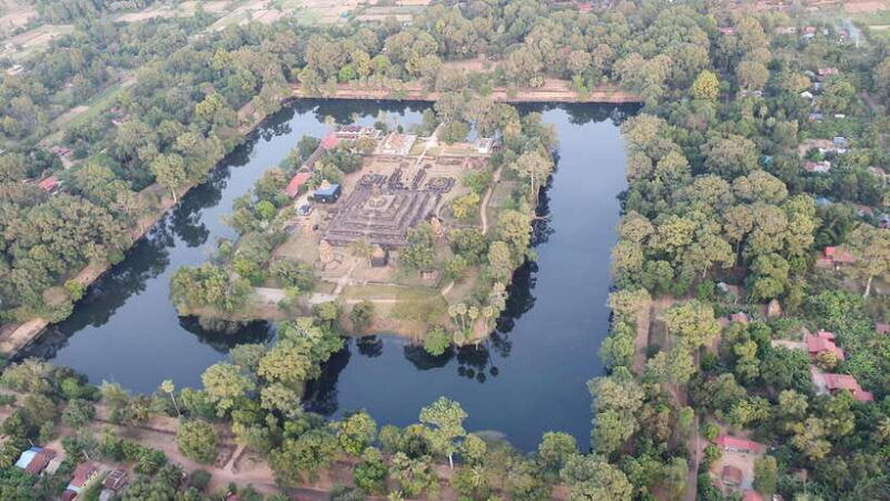 angkor-stunning-hot-air-balloon