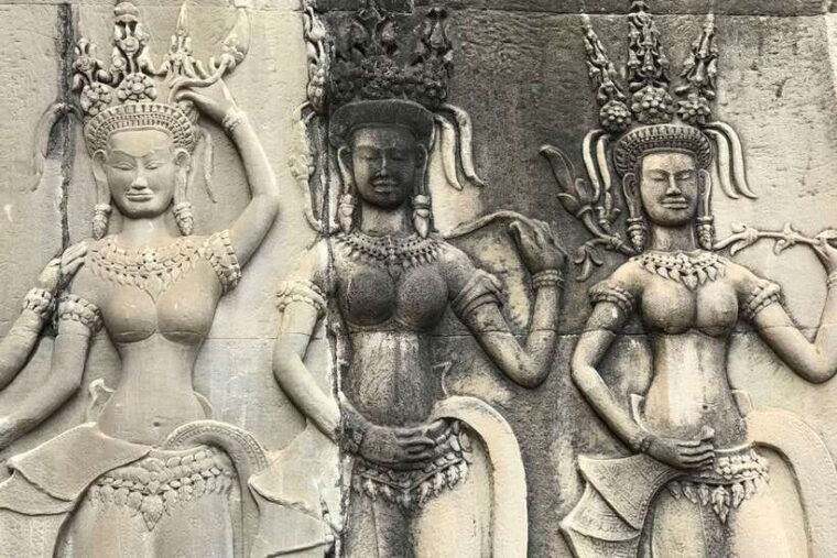 angkor-wat-and-floating-village-3-day-private-tour