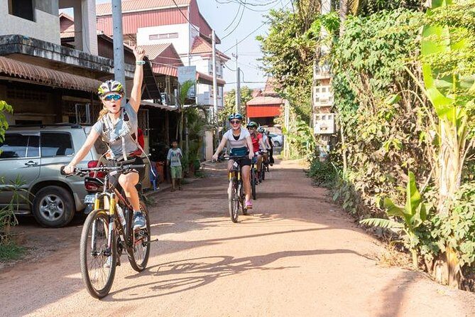Angkor Wat & Bayon:: the Smiling Temple Bike Tour - The Experience on the Ground