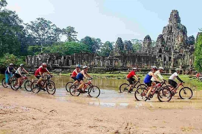 Angkor Wat & Bayon: the Smiling Temple Bike Tour - An Honest Look at the Experience