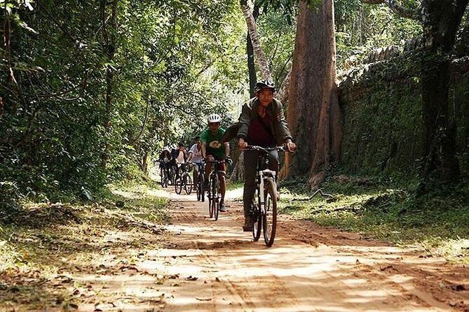 Angkor Wat & Bayon: the Smiling Temple Bike Tour - FAQs