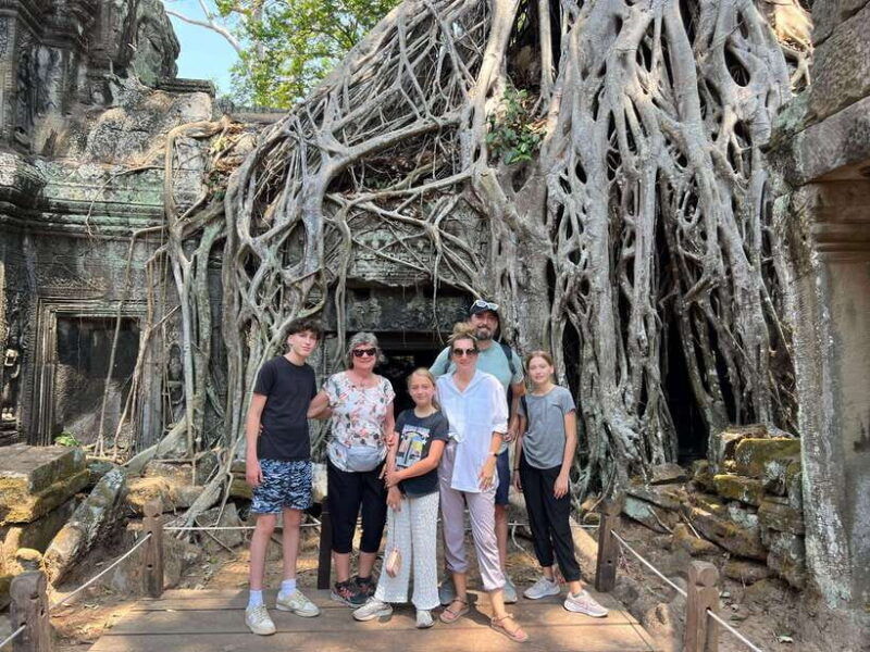 angkor-wat-bike-tour-with-lunch-included