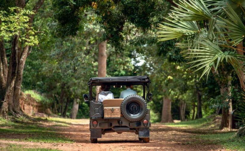 angkor-wat-discovery-tour-by-jeep