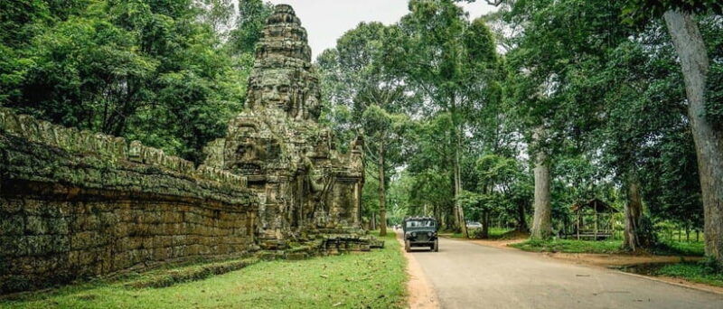 angkor-wat-discovery-tour-by-jeep