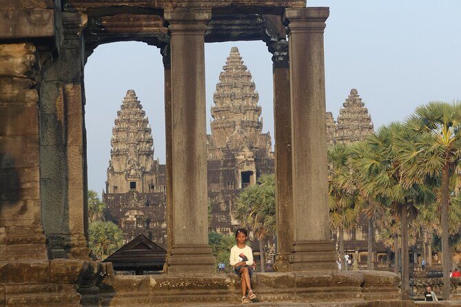 Angkor Wat Full Day Tour - Key Points