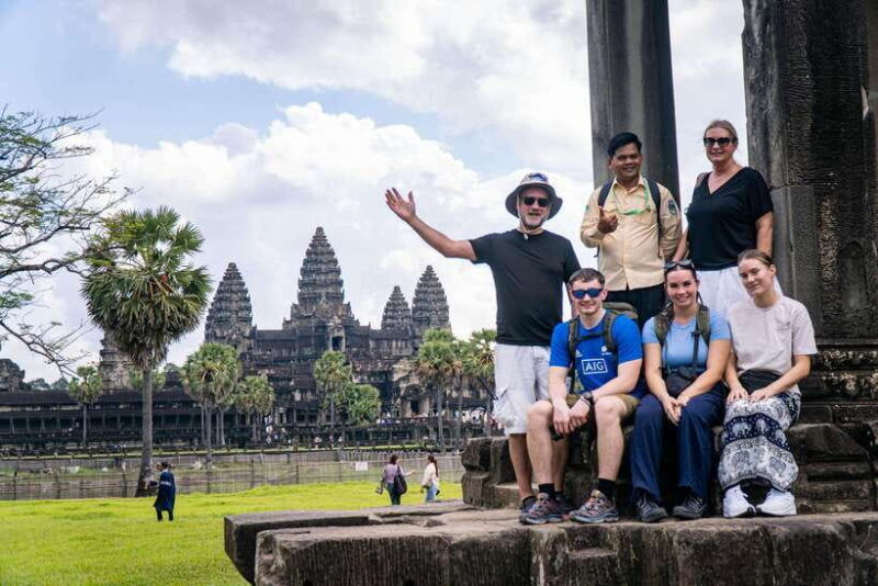 angkor-wat-guided-vespa-tour-inclusive-lunch-at-local-house