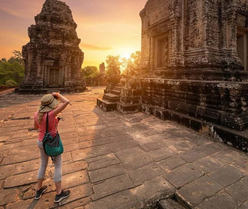 Angkor Wat Private Tuktuk Tour with English Speaking Driver - References