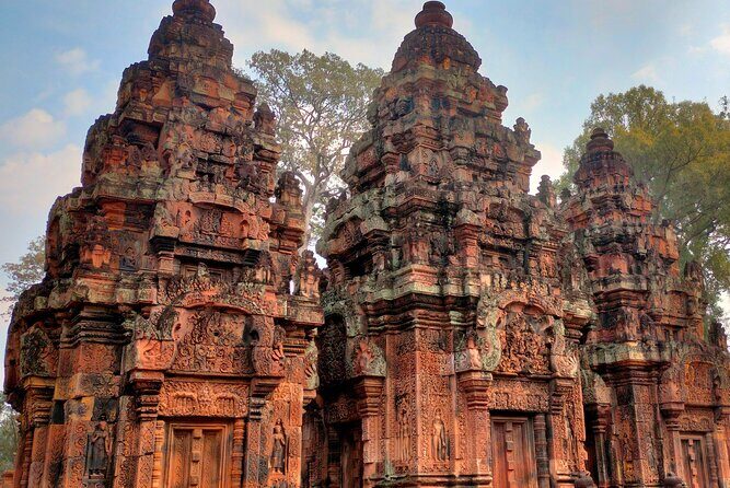 Angkor Wat Sunrise, Bayon, Ta Prohm & Banteay Srei In Small Group - Who Will Love This Tour?