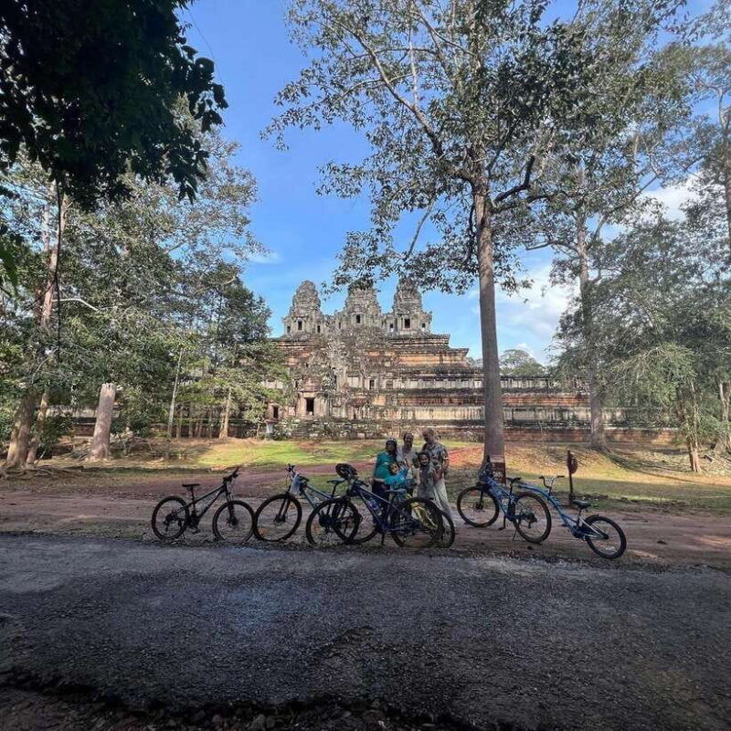 angkor-wat-sunrise-bike-tour-with-lunch-included