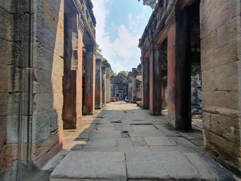 angkor-wat-sunrise-main-temples-tourincluded-breakfast