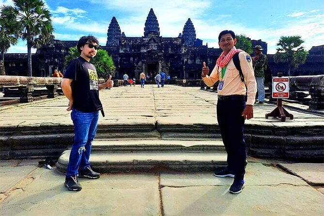 Angkor Wat Sunrise or Sunset Tour with Guide - Exploring the Temples in Detail