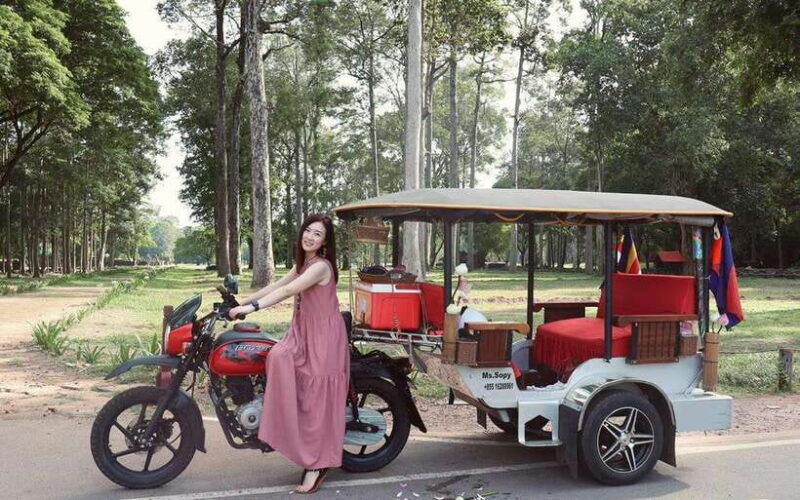 angkor-wat-sunrise-private-tuktuk-tour-in-siem-reap