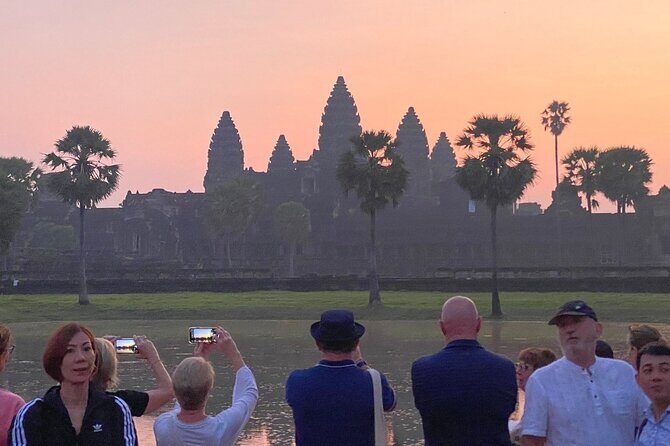 Angkor Wat Sunrise Shared Tour with Guide and Bus - Key Points