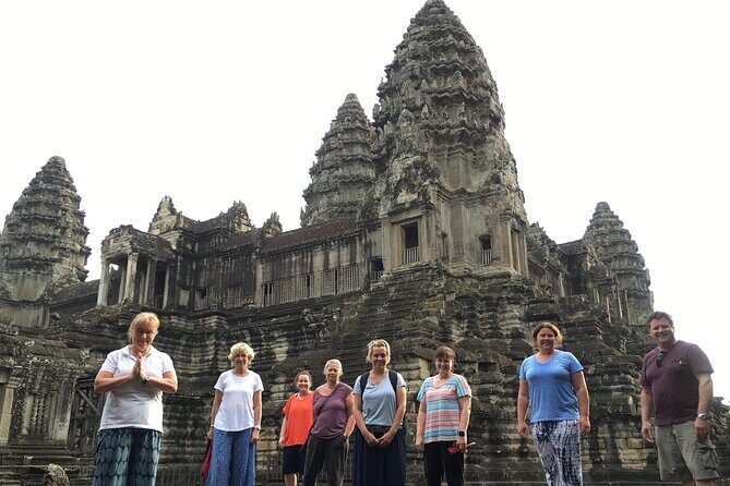 Angkor Wat Sunrise Shared Tours, Bayon, Ta Prohm & Banteay Srei - Key Points