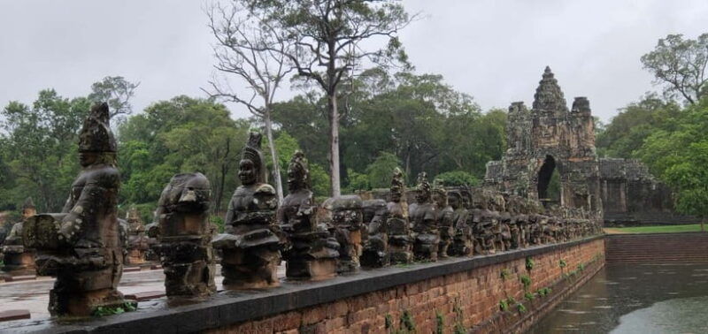 angkor-wat-temples-tour-by-car-with-optional-sunrise